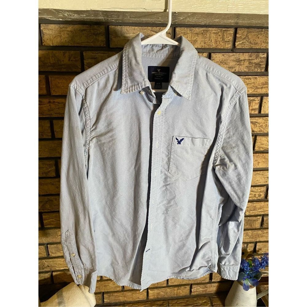 American Eagle Men’s Button Down Shirt